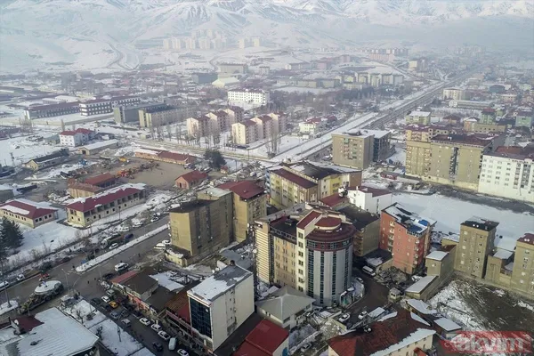 SON DAKİKA: PKK'yı HDP'yi rahatsız eden fotoğraf! Yüksekova'nın eski halinden eser yok - 10