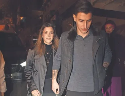 Berke Özer’den barışma iddialarına yanıt! Kalplerimiz her zaman bir