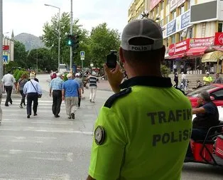 Kamerayla kayıt altına alarak tek tek ceza yazdılar