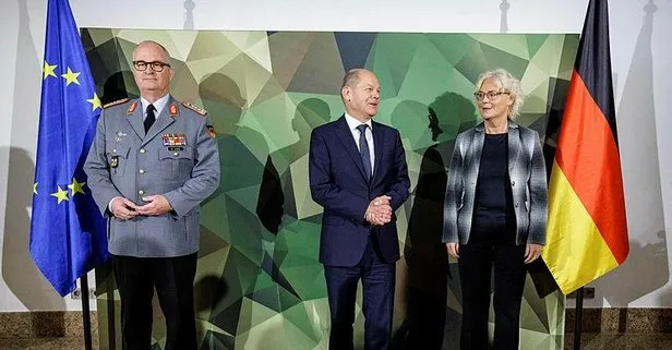 Almanya’da şok istifa! Savunma Bakanı Christine Lambrecht görevi bıraktı