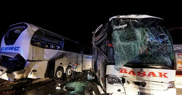 Feci kaza! Yolcu otobüsleri çarpıştı