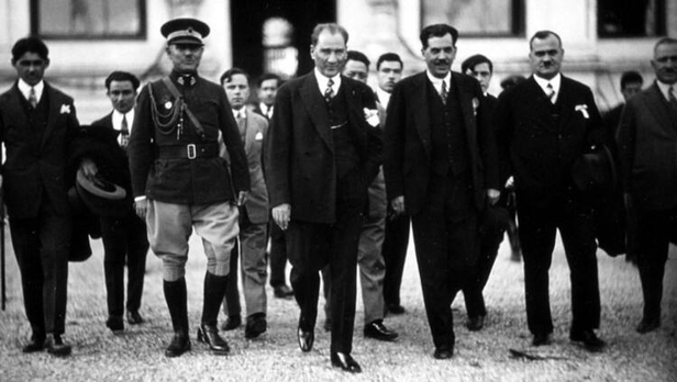 29-ekim-metro-metrobus-iett-otobus-vapur-bedava-mi-29-ekim-2021-toplu-tasima-ucretsiz-mi-1635135345220.jpg 29 Ekim 2021 toplu taşıma ücretsiz mi? 29 Ekim metro, metrobüs, İETT otobüs, vapur bedava mı?-2