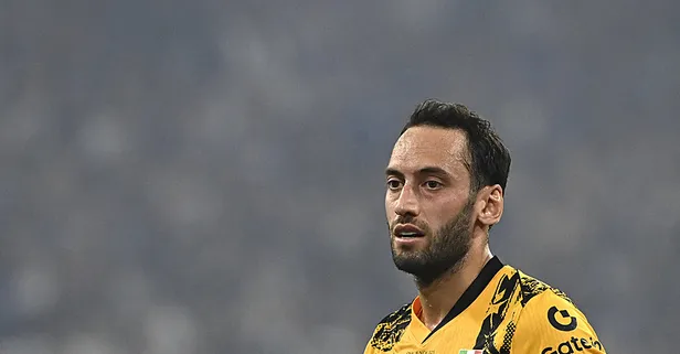 Hakan Çalhanoğlu için Galatasaray taraftarını heyecanlandıran paylaşım! İstanbul'a geliyor