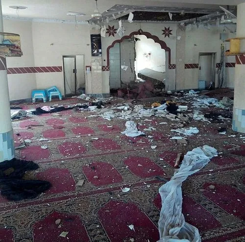 Son dakika: Pakistan’da camide patlama: En az 4 ölü, 15 yaralı-1