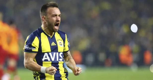 Taraftarın sevgilisi Valbuena 2 yıl daha Fener'de