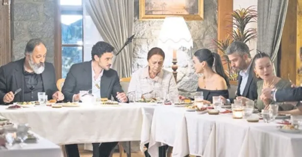 'Gözleri KaraDeniz’ son bölümüyle nefesleri kesti! Fırtına gibi bölüm sonu