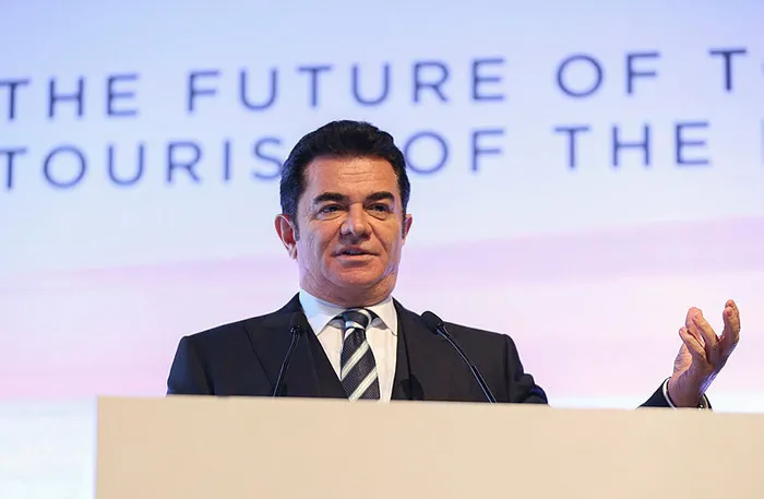 secil-erzan-nerede-yakalandi-mi-denizbank-genel-muduru-hakan-ates-kimdir-nereli-secil-erzanin-ifadesi-ne-ses-k-1701150463832.jpg Denizbank Genel Müdürü Hakan Ateş kimdir, nereli? Seçil Erzan nerede, yakalandı mı? Seçil Erzan'ın ifadesi ne? Ses kaydı...-8