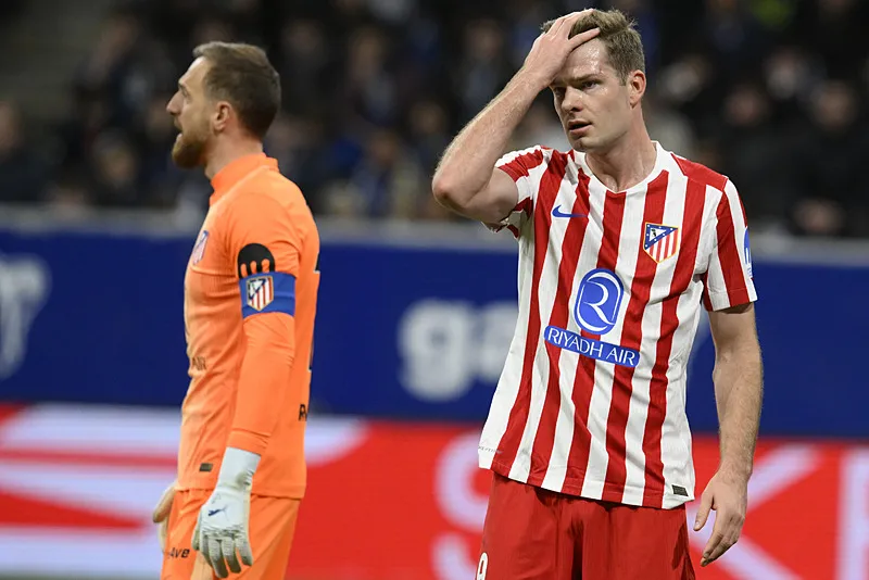 Fenerbahçe'den dünya yıldızı stoper ve forvet transferi! Bombalar patlayacak - 13