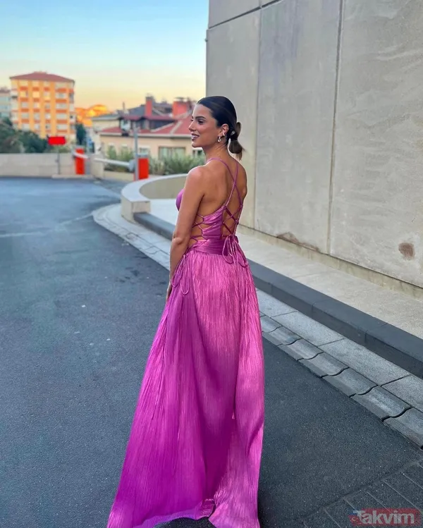 5 aylık hamile olan Nazlı Sabancı “Hamile stilim” diyerek derin dekoltesiyle karnı burnunda paylaştı! Arzu Sabancı’nın gelini... - 25