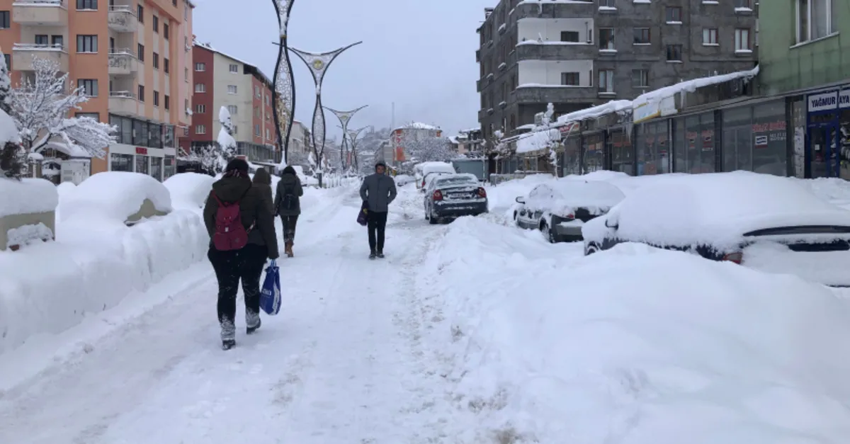 Kayseri'de yarın okullar tatil mi? 12 Şubat Çarşamba MEB ve Valilik Kayseri kar tatili açıklaması var mı?