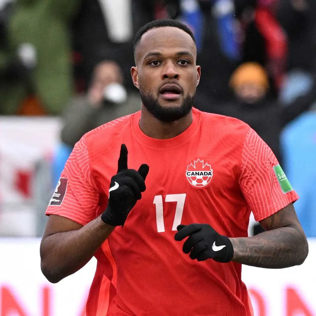 Cyle Larin Feyenoord’da!
