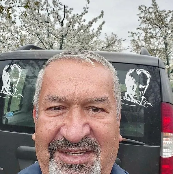 evini-sahte-alkol-imalathanesine-ceviren-chp-afyonkarahisar-il-baskan-yardimcisi-irfan-gokturkten-savunma-satici-degil-iciciyim-1641137601054.jpeg Evini sahte alkol imalathanesine çeviren CHP Afyonkarahisar İl Başkan Yardımcısı İrfan Göktürk'ten savunma: Satıcı değil içiciyim-4