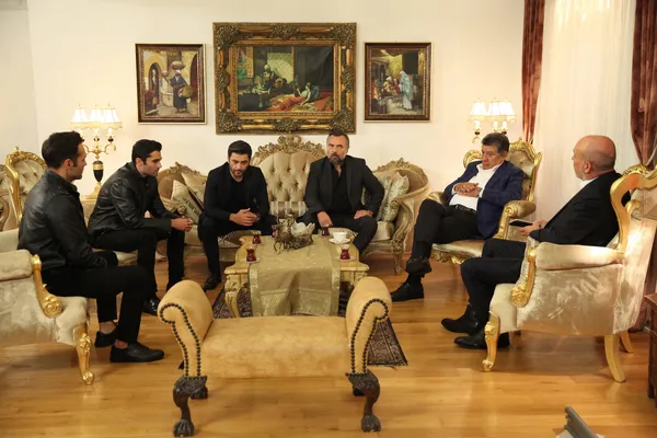 Eşkıya Dünyaya Hükümdar Olmaz 110. yeni bölüm fragmanı yayınlandı! EDHO 110. yeni bölümde Muzi Hızır'ı zorluyor!-5