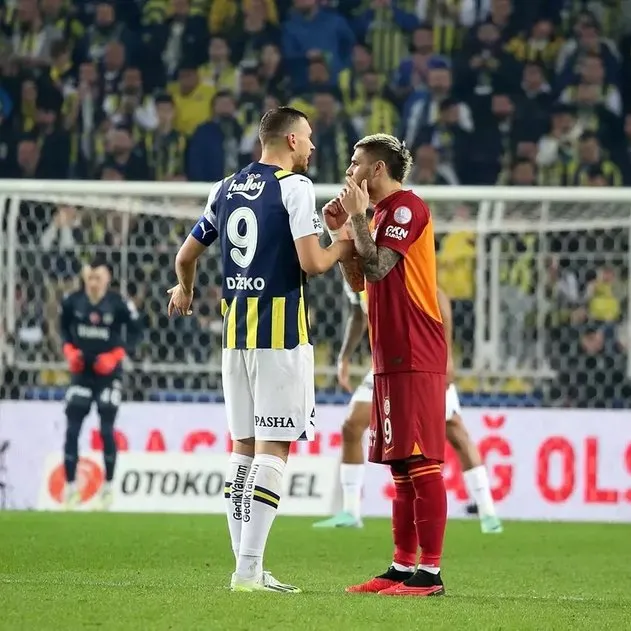 Fenerbahçe RAMS Park’ta Galatasaray şampiyonluğu mu görecek yoksa rekabet son haftaya mı taşınacak? Dev derbi öncesi son gelişmeler