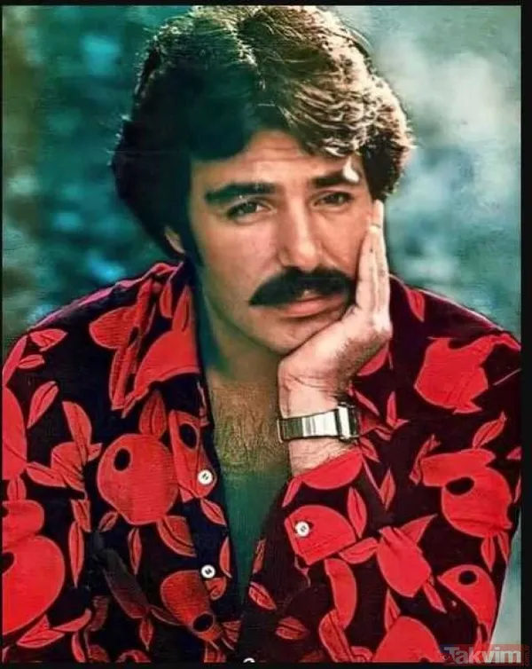 Törende Basın Mensuplarının Sorularını Yanıtlayan Ferdi Tayfur'un Oğlu Taha Tayfur, Babasına Olan Özlemini Dile Getirerek, "Babamla En Çok Piyano Çalmayı...