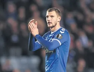 Rangers’tan iki isim tamam