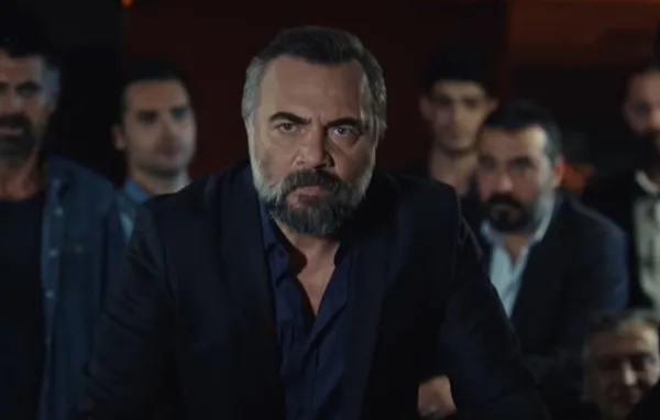Eşkıya Dünyaya Hükümdar Olmaz yeni bölümde ortalık karışıyor! Yılan Hikayesi'nin Kürşat'ı EDHO kadrosuna dahil oldu! EDHO fragman izle...-6