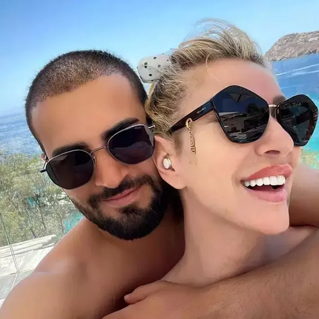 Çağlar Ökten eşi Seda Sayan’a öyle bir hediye verdi ki! Önce ağladı sonra şu soruyu sordu: Bundan nasıl para kazanılır? - 5