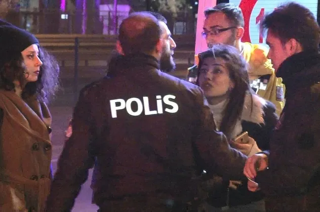 Kocaeli'de motosiklet temizlik aracına çarptı: 1 ölü