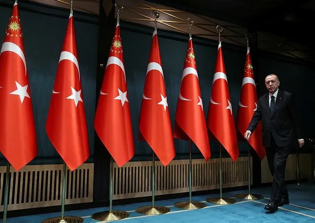 cumhurbaskanligi-kabinesi-baskan-erdogan-liderliginde-toplanacak-iste-kabinenin-gundemi-1605541000342.jpeg Cumhurbaşkanlığı Kabinesi Başkan Erdoğan liderliğinde toplanacak! İşte kabinenin gündemi-2