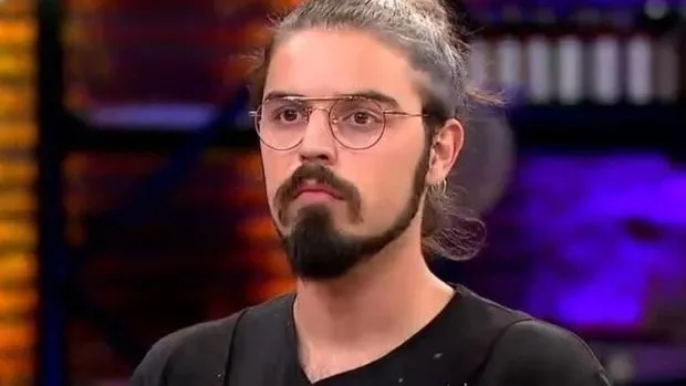 Masterchef'in yıldızı Survivor 2021 için gün sayıyor! Acun Ilıcalı bombanın pimini çekti TV 8'de patlamanın eli kulağında...-7