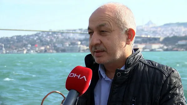 1611921834901.jpg İstanbul Boğazı'nda şaşırtan görüntü! Böylesi ilk kez oldu-3