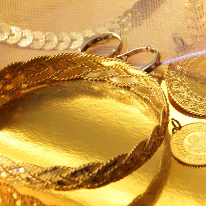 Piyasalarda tarihi zirve: Gram altın 6 bin 345 lira, gümüş 84,4 dolara yükseldi!