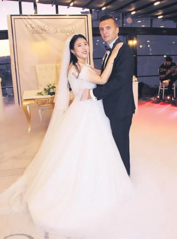 kiskanclik-vahseti-gizem-karamelek-erkek-arkadasiyla-gorusmeye-calisan-genc-kadina-dehseti-yasatti-1691271803791.jpeg Kıskançlık vahşeti! Gizem Karamelek erkek arkadaşıyla görüşmeye çalışan genç kadına dehşeti yaşattı-7