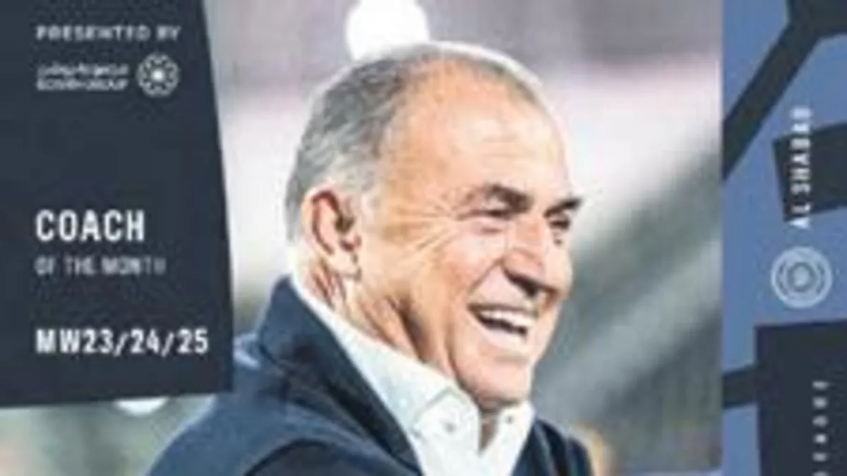 Ayın hocası Fatih Terim seçildi!