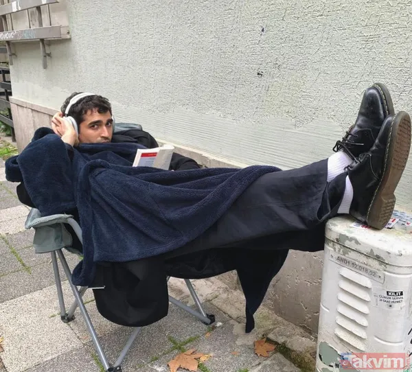 Ayrılık sonrası Mert Ramazan Demir koltuk değnekleriyle "Nereleri tekmeledin?" Afra Saraçoğlu "Aşk maşk yok" demiş silip atmıştı - 8