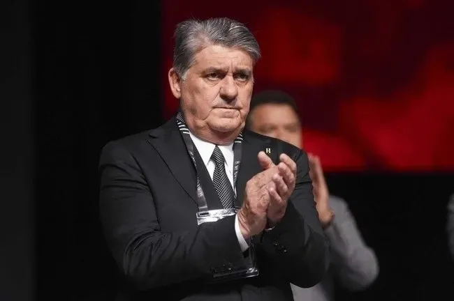 Beşiktaş-Präsident Serdal Adalı gab wichtige Erklärungen zu A Spor ab