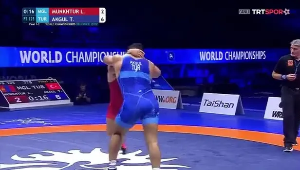 Bravo Taha Akgül! 3. kez dünya şampiyonu...