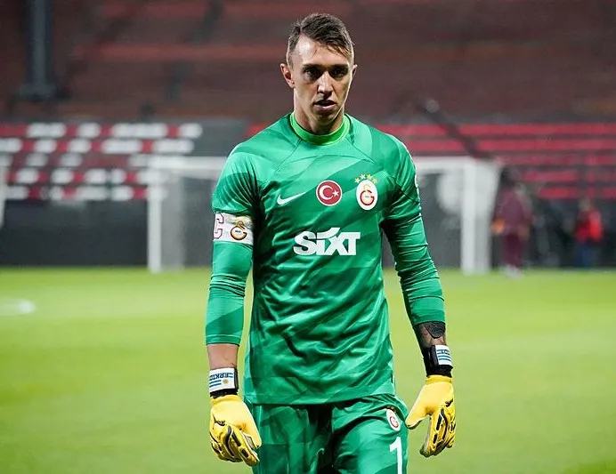 Muslera’dan veda
