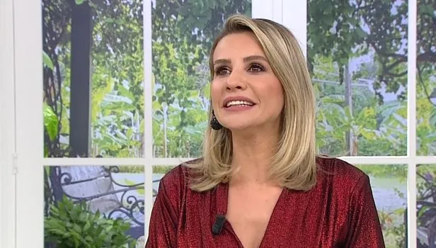 Esra Erol'da 31 Aralık tek parça izle