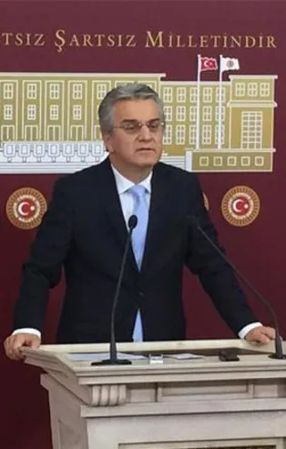 CHP'deki krizin kilit ismi Bülent Kuşoğlu! Partiye FETÖ eliyle mi monte edildi?