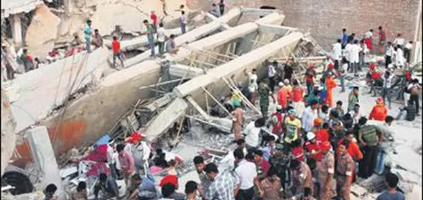 Bina çöktü: 93 ölü
