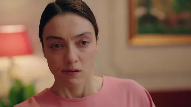 En kritik anında Masumlar Apartmanı'ndan çekti gitti arkasını toplamak ona düştü! İnci diziden neden ayrıldı Merve Dizdar anlattı-4