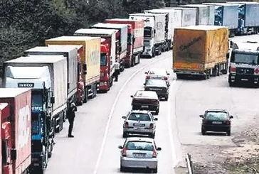 Yunanistan grevi İpsala’yı kilitledi: TIR geçişi durdu