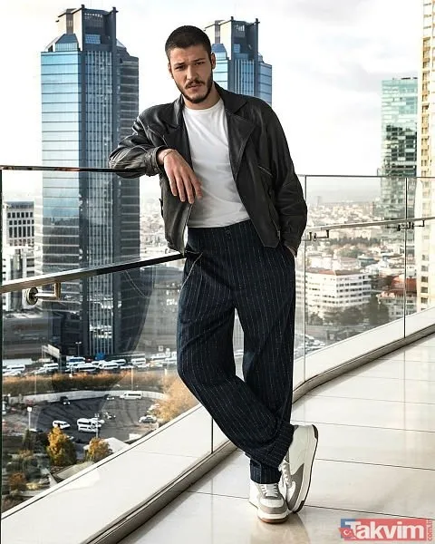 Danla Bilic ile Kubilay Aka fena yakalandı! Samimi görüntüleri sosyal medyayı ikiye böldü! Pınar Deniz ile Kaan Yıldırım’ın ardından... - 12