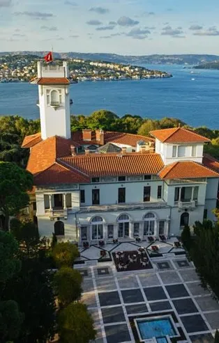 İBB iştirakı Beltur'un işbilmezliği muhalifleri de çıldırttı! Çağlar Cilara'dan "Hıdiv Kasrı" isyanı