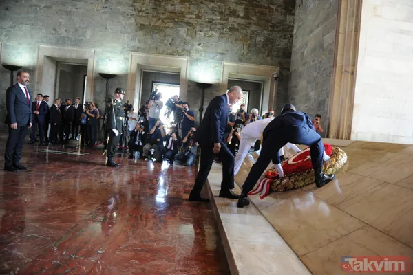 Büyük Zaferin 97'nci yıl dönümü! Anıtkabir'den özel kareler - 35