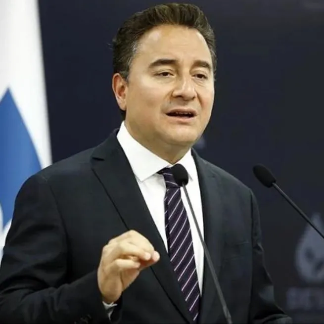 DEVA Partisinde üst düzey istifa! Milli ve manevi değerlerle çelişen marjinal görüşlere hapsolduk itirafı: Babacana yaylım ateşi