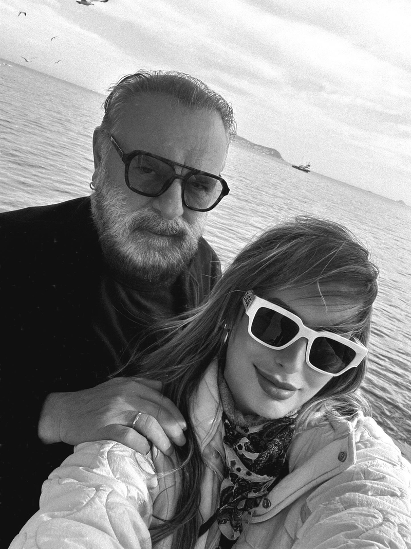 burak-sergenin-esi-gizem-sergen-hamile-mi-bebek-iddialarina-jet-yanit-1772879997083.jpg Burak Sergen'in eşi Gizem Sergen hamile mi? Bebek iddialarına jet yanıt-4