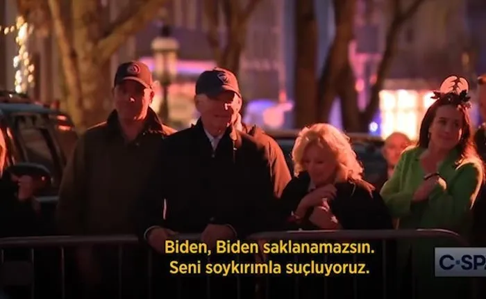 israil-soykirimina-arka-cikan-bidena-soguk-dus-nantuckettaki-tatili-esnasinda-protesto-saklanamazsin-seni-soyk-1701036118406.jpeg İsrail soykırımına arka çıkan Biden'a soğuk duş! Nantucket'taki tatili esnasında protesto: Saklanamazsın seni soykırımla suçluyoruz-6