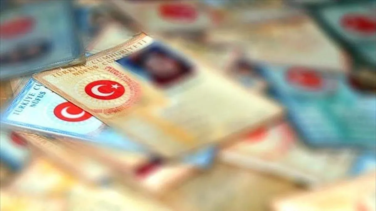 Tapuda yeni dönem: 1 Ocak'tan itibaren eski tip kimlikle işlem yapılamayacak