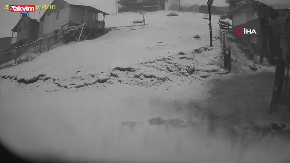 Sakarya'nın yüksek kesimleri beyaza büründü