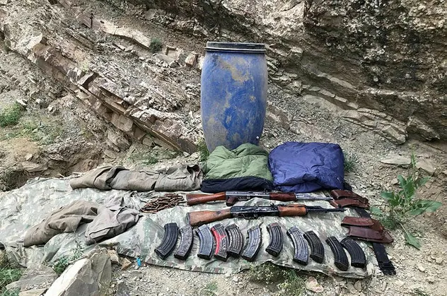 Son dakika haberi: Van'da terör operasyonu: Silah ve mühimmat ele geçirildi