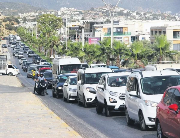Kurban Bayramı 9 gün olunca... Bodrum'a akın başladı ilçede yaşayanlar 'gelmeyin' diye isyan etti-7