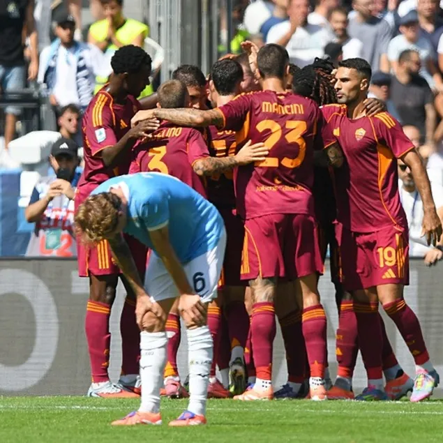 Dev derbide kazanan Roma