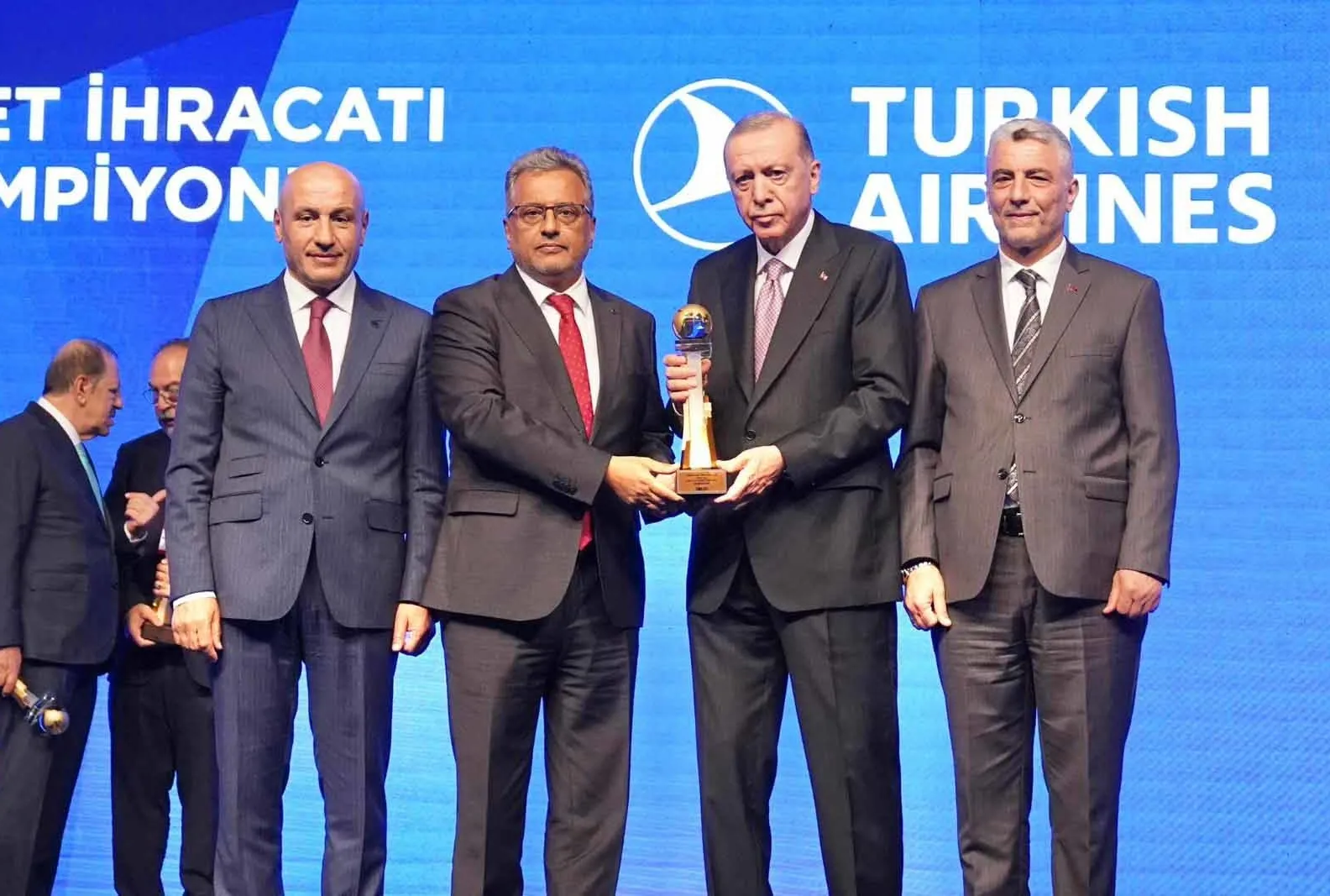 İhracat şampiyonu THY